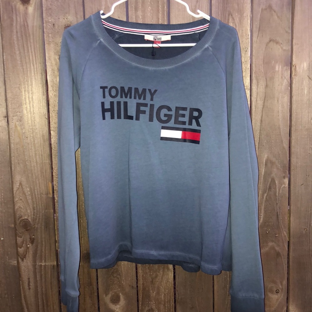 Tommy Hilfiger sweater